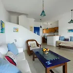 Semeli Paros דריוס