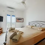 Semeli Paros דריוס