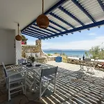 וילה Semeli Paros