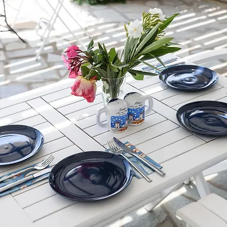 Semeli Paros Дриос