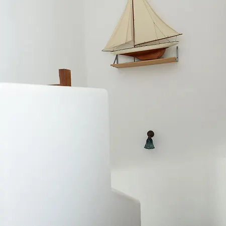 Semeli Paros Дриос