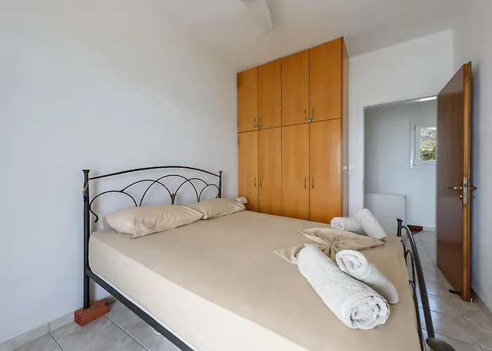 Semeli Paros Δρυός